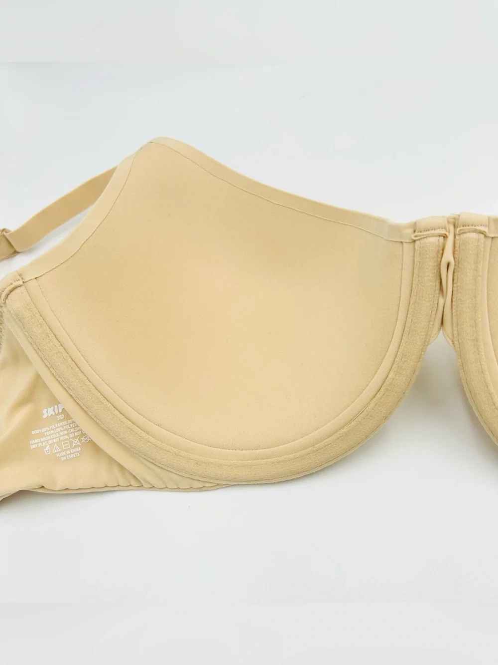 SKIMS Fits Everybody T-Shirt Bra size 38D New Sand Underwire Nude Seamless - Picture 5 of 8
